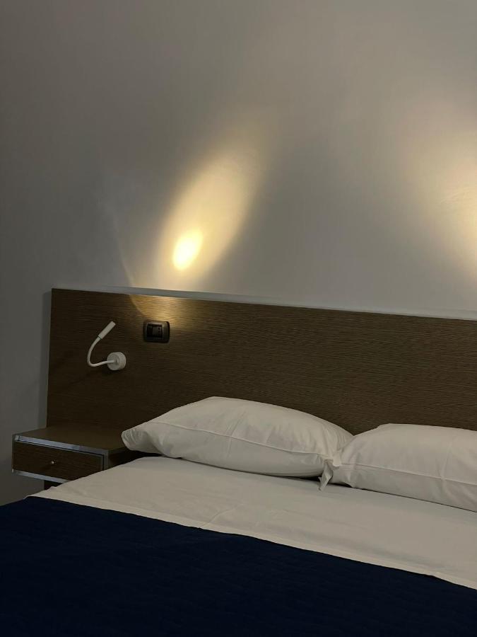 ג'וליאנו אין קאמפאניה Hotel Cristian מראה חיצוני תמונה