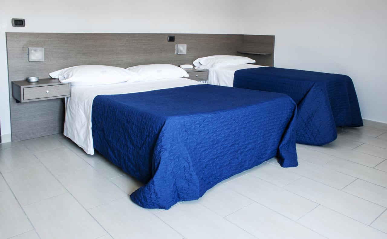 ג'וליאנו אין קאמפאניה Hotel Cristian מראה חיצוני תמונה